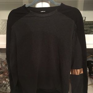 Kit and Ace technical cashmere long sleeve shirts